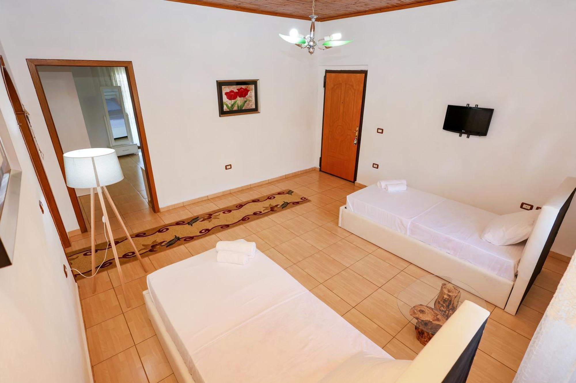 Villa Kevin Berat Exterior foto